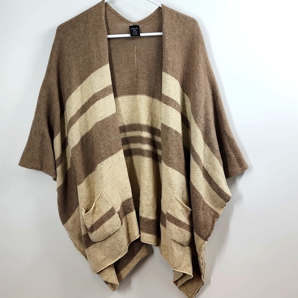 dillards Jackets & Coats Dillards Brand Taupe And Cream Colored